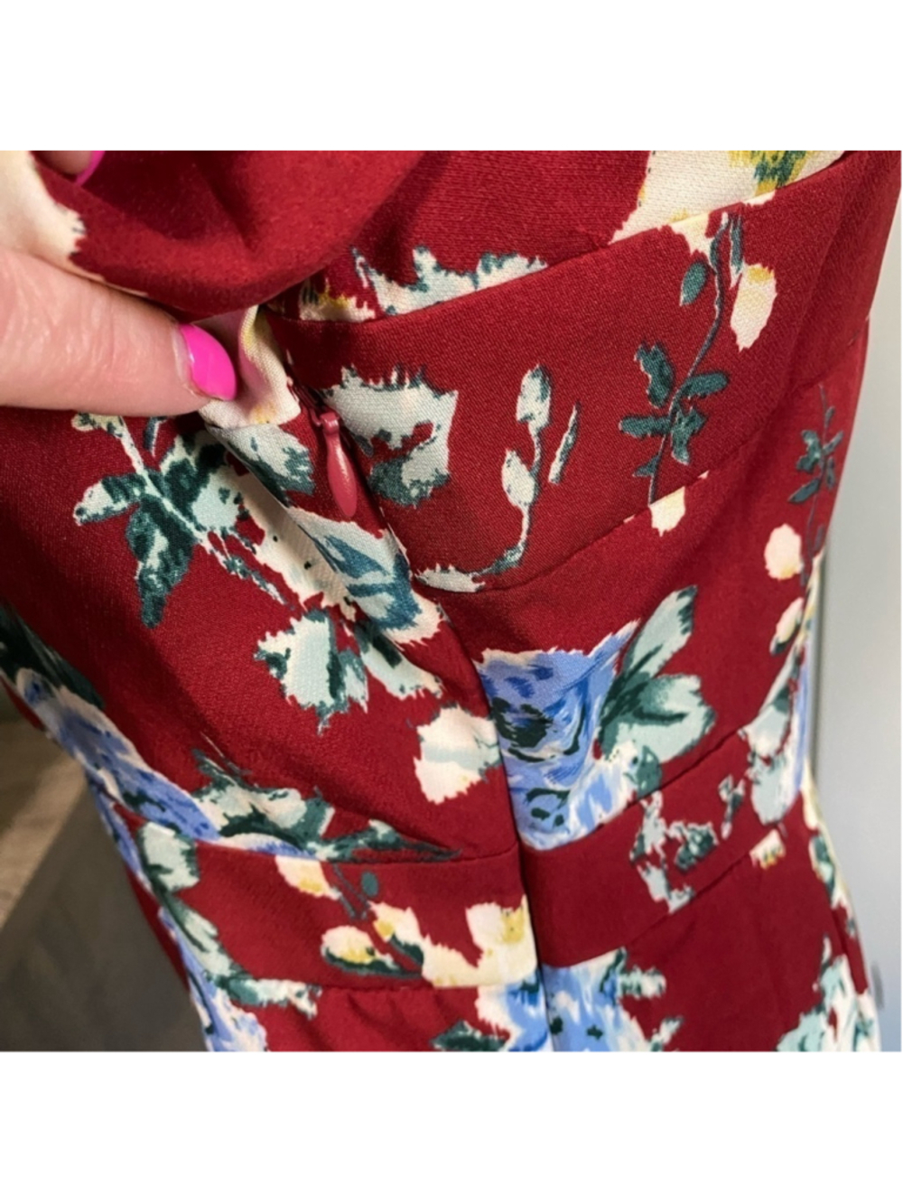 Umgee burgundy floral open midriff and back dress size large - Picture 8 of 11